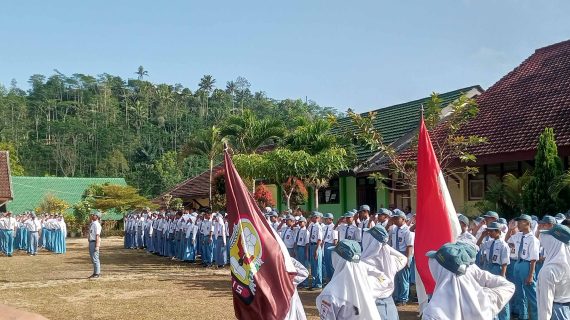 INDEN PPDB SMADA NGADIROJO